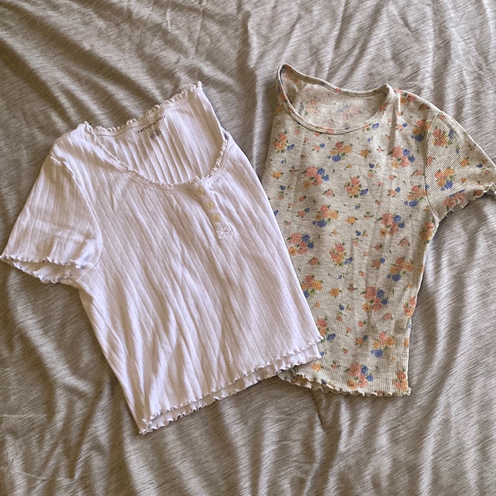 Bundle of crop tops